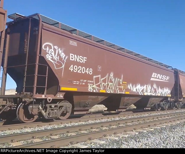 BNSF 492048